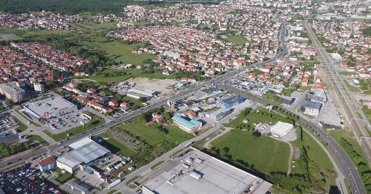 Unlocking Land Value: Understanding Plottage in Real Estate