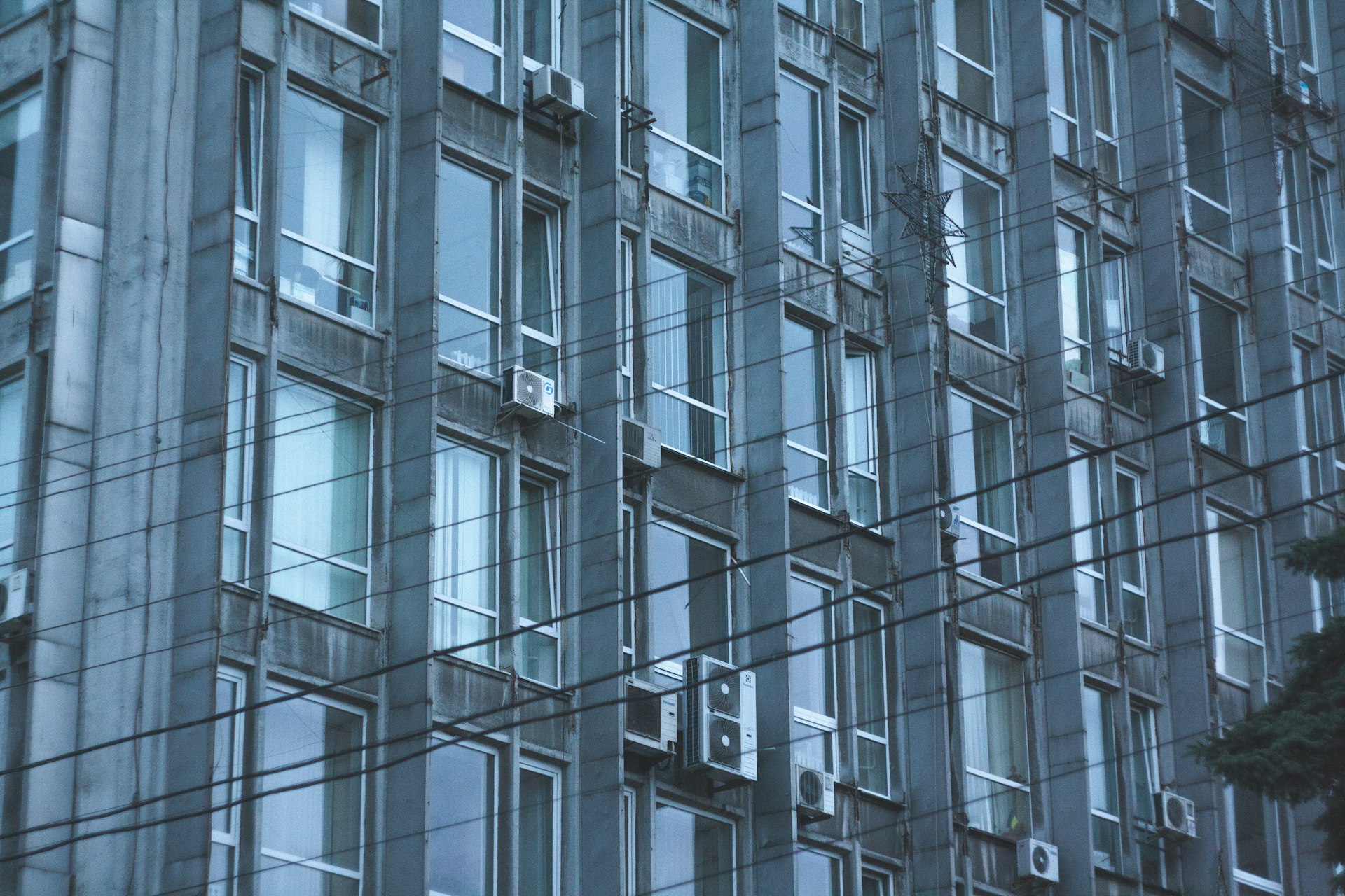 Transforming Property Management: The Impact and Implementation of IoT Devices