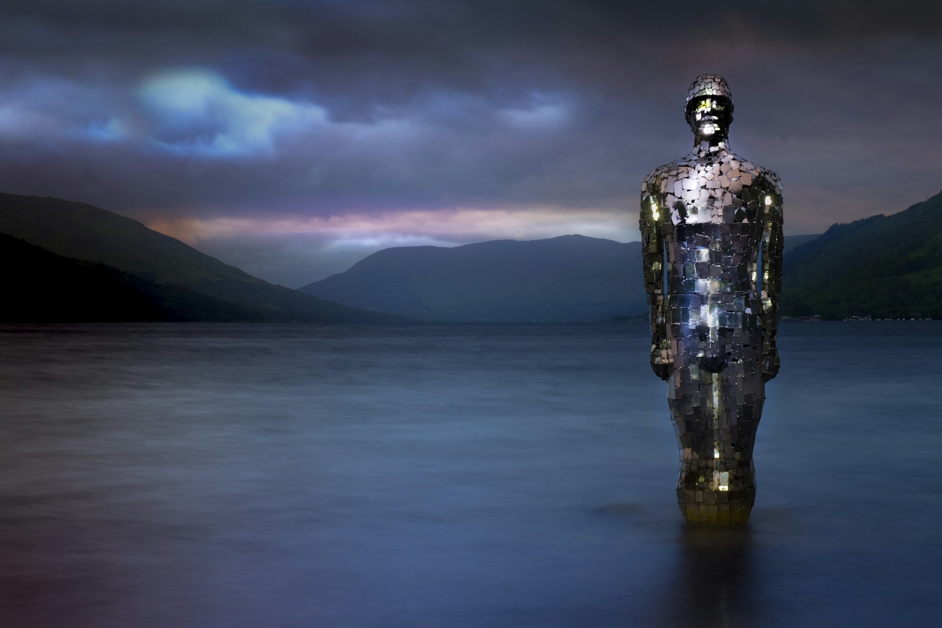 Navigating the Rise of Ethical Debates Around Artificial Intelligence: Challenges, Solutions, and Responsible Progress
