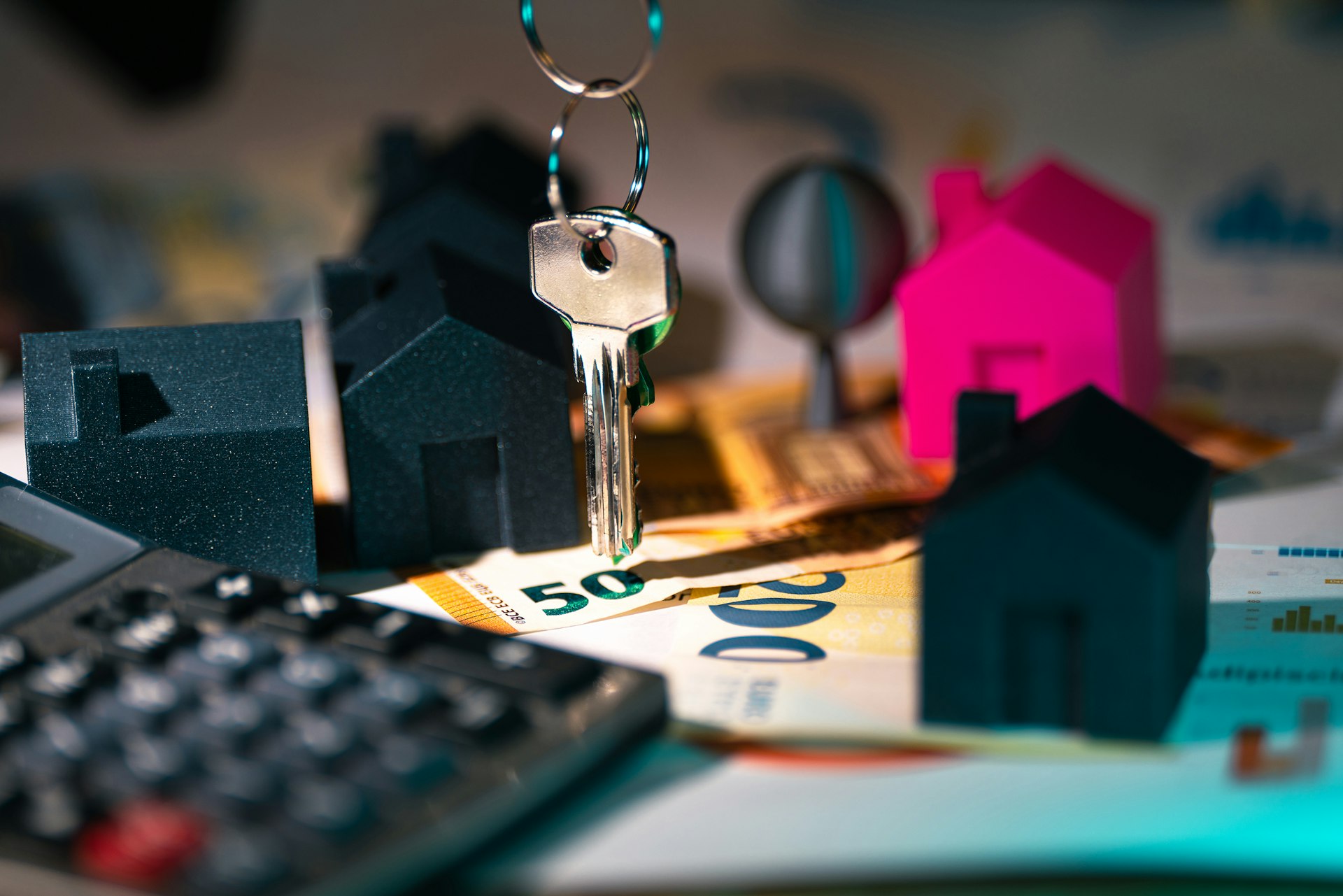 Digital Real Estate Platforms: Transforming Property Investment and Transactions in 2025